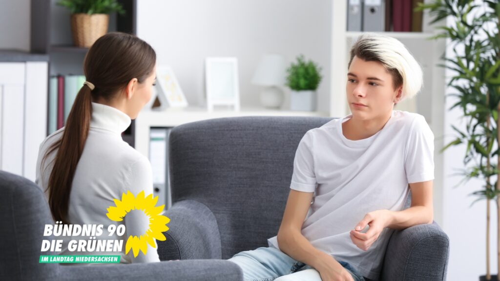 Zwei jungen Menschen in einem Beratungsgespräch